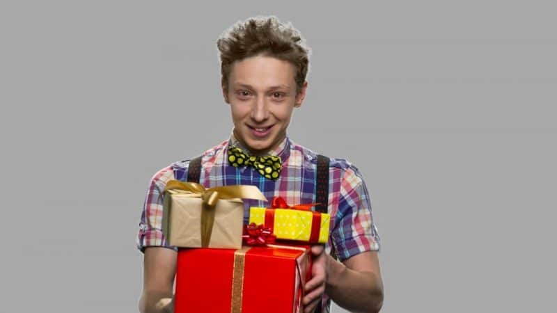 BEST GIFTS FOR 16 YEAR OLD BOY GIFT GUIDE