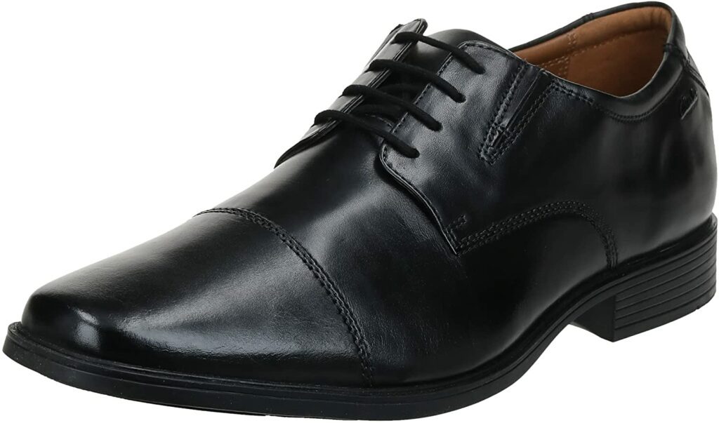 Clarks Mens Tilden Cap Oxford Shoe